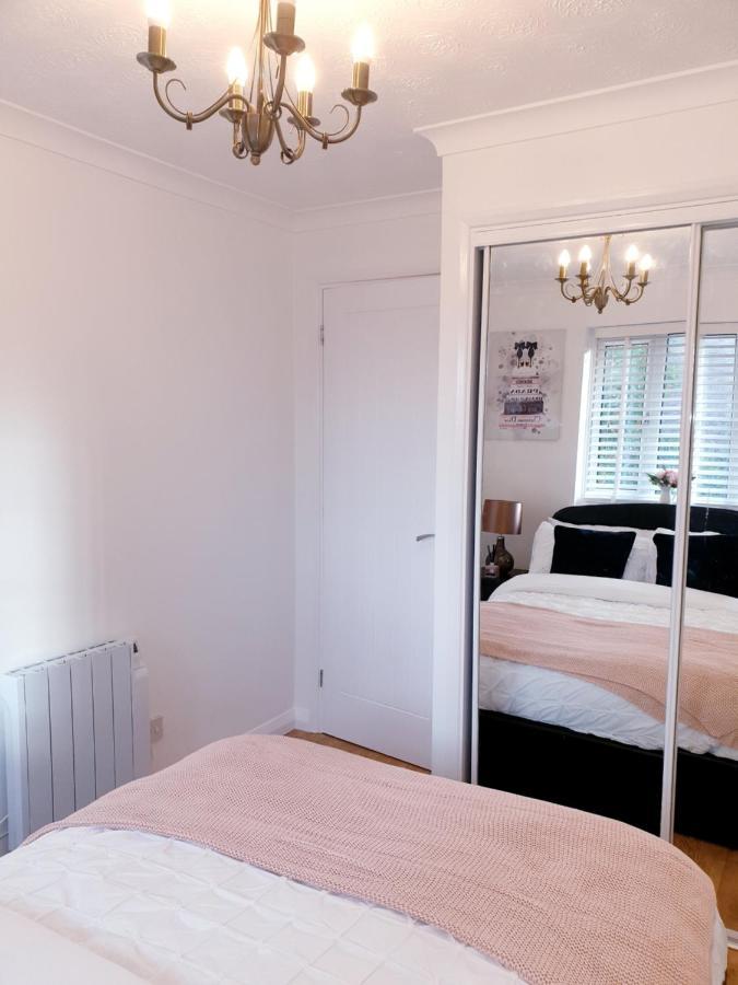 Luxury 1 Bed Close To Town Centre With Free Parking Southend-on-Sea Kültér fotó